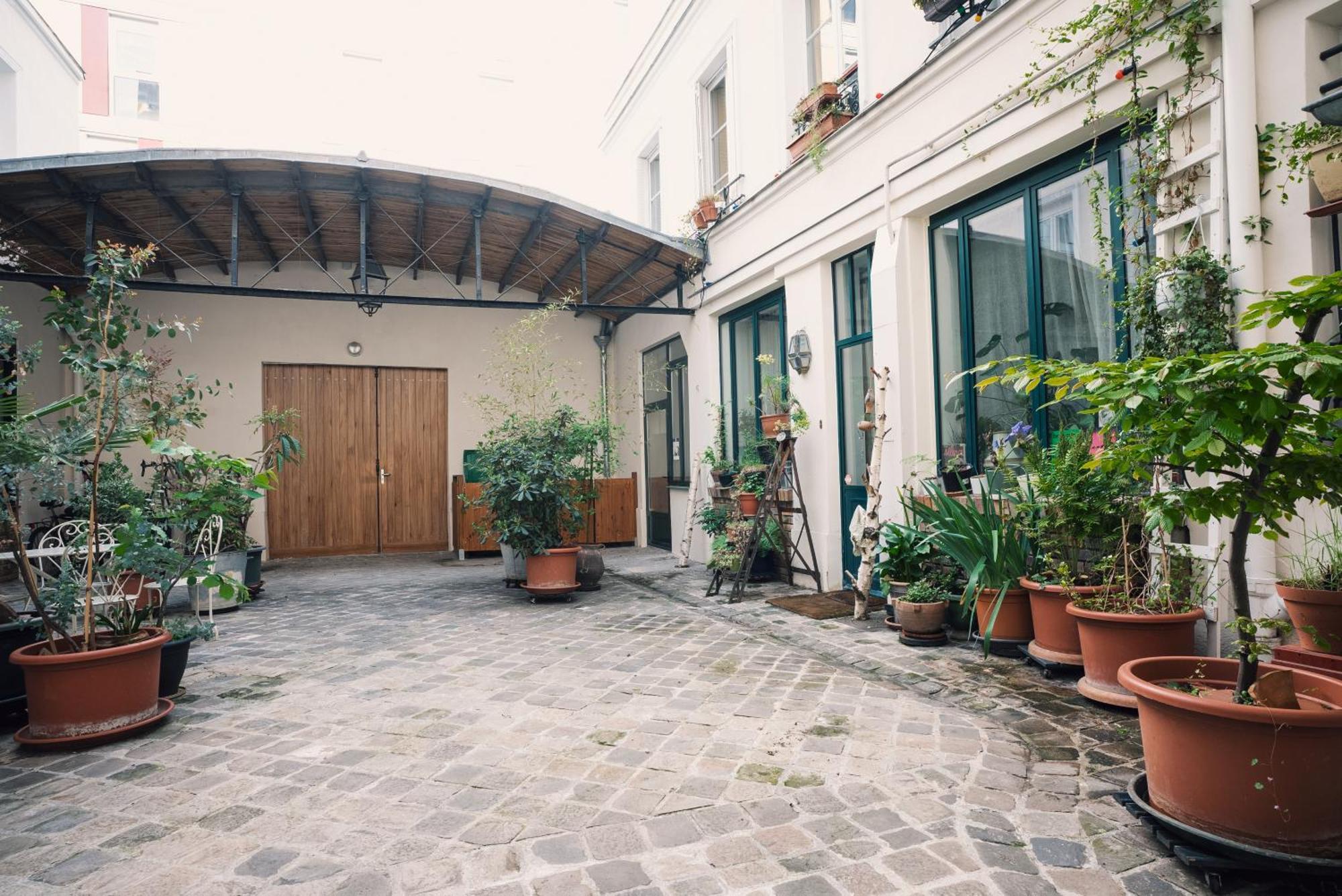 Duplex Sur Cour Arboree Paris Extérieur photo