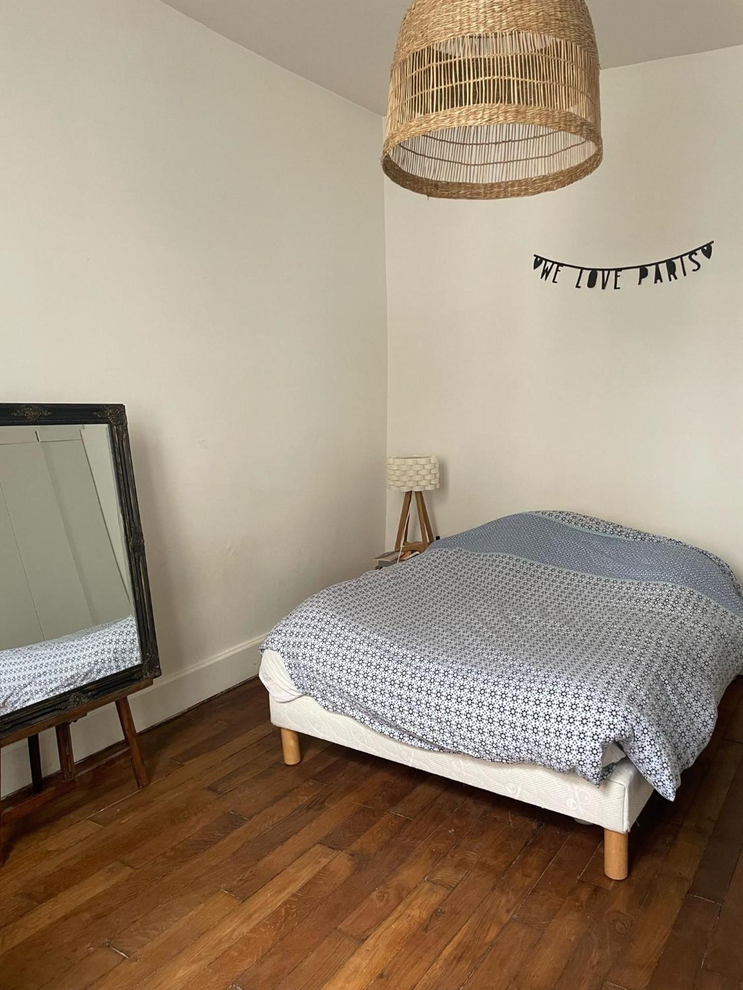 Duplex Sur Cour Arboree Paris Extérieur photo